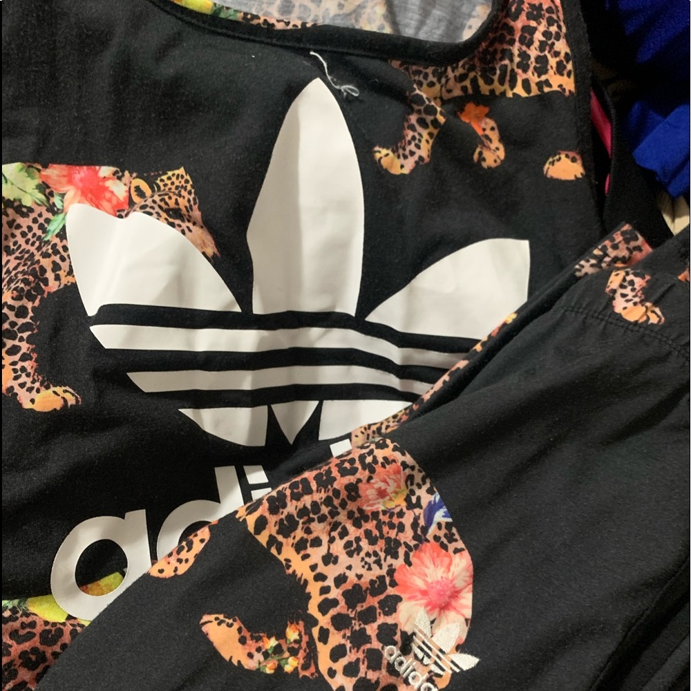 Adidas Set (3-piece) - Picture 2 of 5